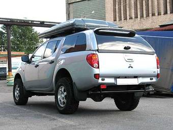 2007 Mitsubishi L200 Photos