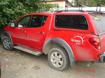 2007 Mitsubishi L200 Photos