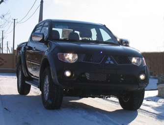 2008 Mitsubishi L200 Photos