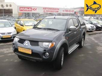 2008 Mitsubishi L200 Photos