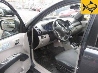 2008 Mitsubishi L200 Photos