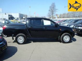 2008 Mitsubishi L200 Photos