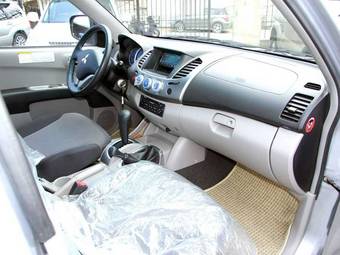 2008 Mitsubishi L200 Pictures