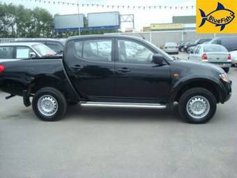 2008 Mitsubishi L200 Photos