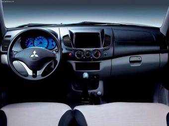 2008 Mitsubishi L200 Pictures