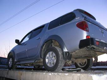 2008 Mitsubishi L200 Pictures