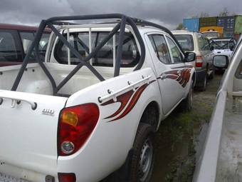 2008 Mitsubishi L200 Pictures