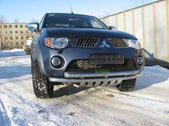 2008 Mitsubishi L200 Pictures