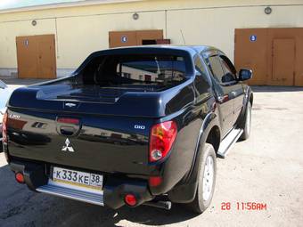 2008 Mitsubishi L200 Images