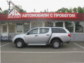 2008 Mitsubishi L200 Photos