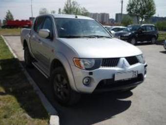 2008 Mitsubishi L200 Pics