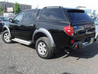 2008 Mitsubishi L200 Photos