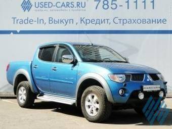 2008 Mitsubishi L200 Photos