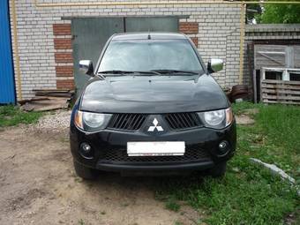 2008 Mitsubishi L200 Pictures