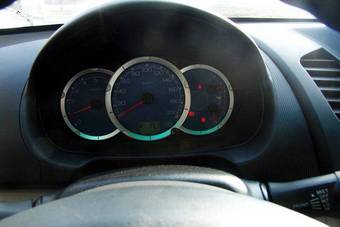 2009 Mitsubishi L200 Pictures