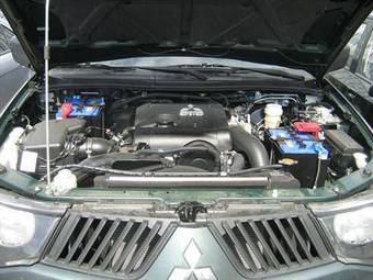 2009 Mitsubishi L200 Pictures