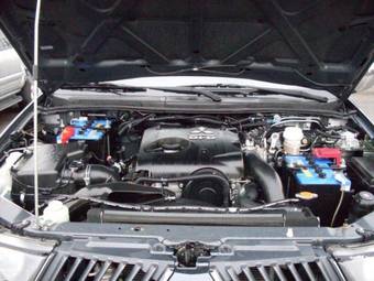 2009 Mitsubishi L200 Photos