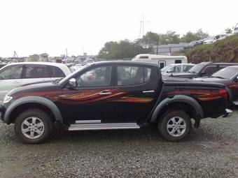 2009 Mitsubishi L200 Pictures