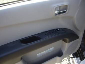 2011 Mitsubishi L200 Pictures