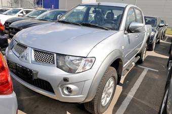 2012 Mitsubishi L200 For Sale