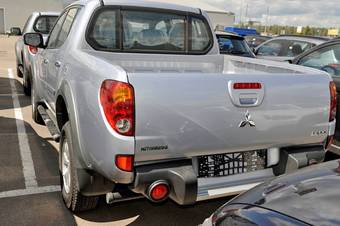 2012 Mitsubishi L200 For Sale