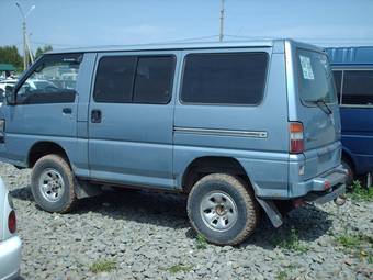 1992 Mitsubishi L300 Photos