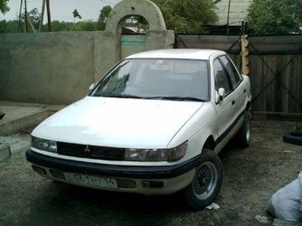 1989 Mitsubishi Lancer