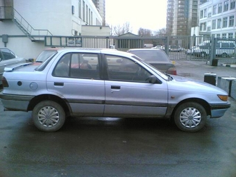 1989 Mitsubishi Lancer