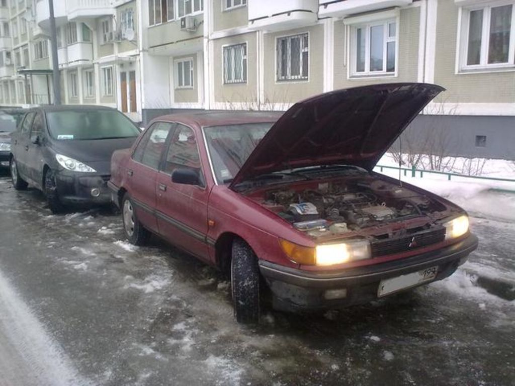 1990 Mitsubishi Lancer