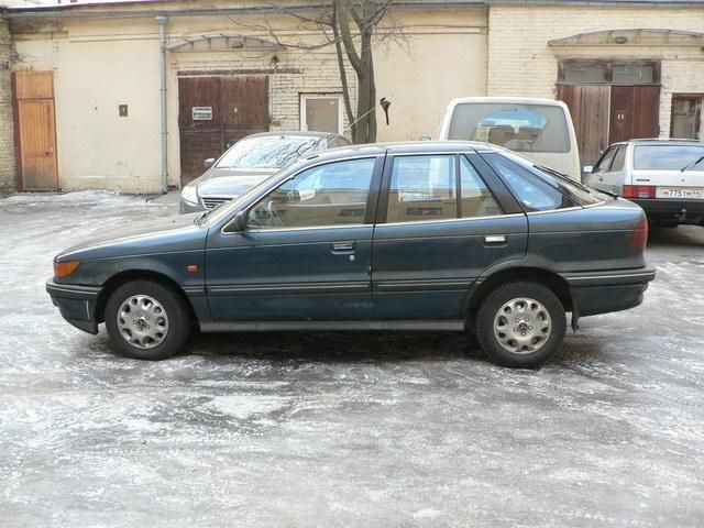 1990 Mitsubishi Lancer