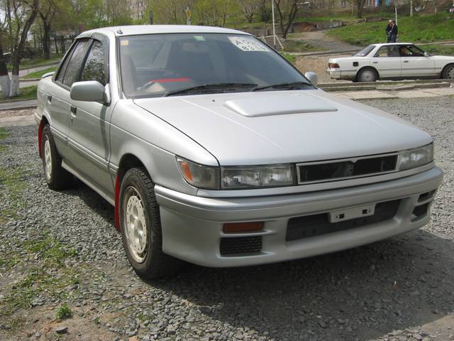 1991 Mitsubishi Lancer