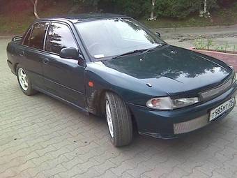 1992 Mitsubishi Lancer Pictures