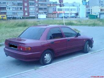 1993 Mitsubishi Lancer Photos