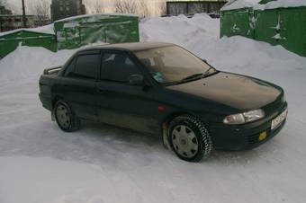 1994 Mitsubishi Lancer Photos