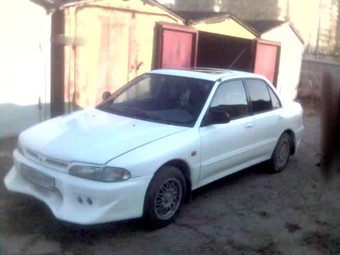 1995 Mitsubishi Lancer Pictures