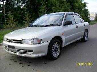 1995 Mitsubishi Lancer Photos