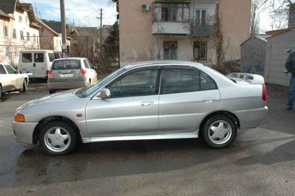 1996 Mitsubishi Lancer