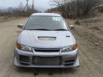 1996 Mitsubishi Lancer Pictures