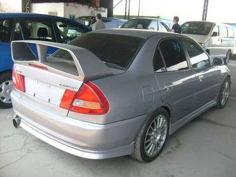 1996 Mitsubishi Lancer Pictures