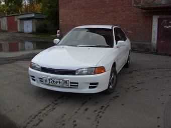 1996 Mitsubishi Lancer Photos