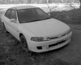 1997 Mitsubishi Lancer Photos