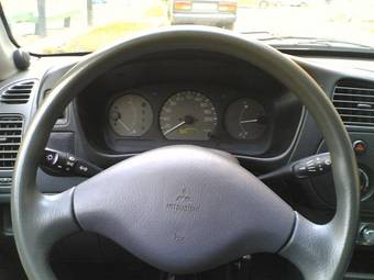 1997 Mitsubishi Lancer Photos