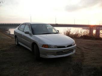 1997 Mitsubishi Lancer Photos