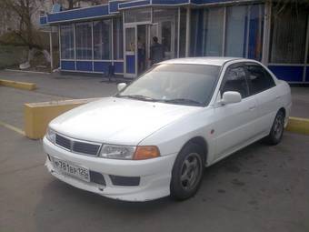 1997 Mitsubishi Lancer Pictures