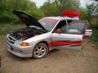 1997 Mitsubishi Lancer Pictures