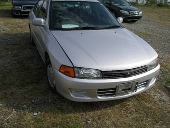 1997 Mitsubishi Lancer Photos