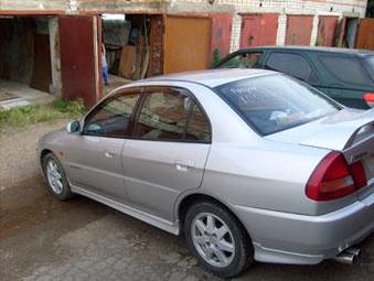 1997 Mitsubishi Lancer Photos