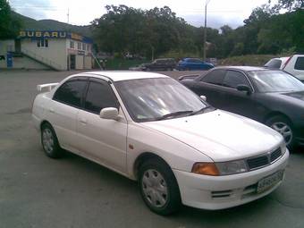 1997 Mitsubishi Lancer Pictures