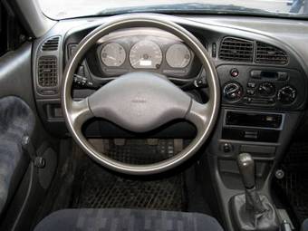 1997 Mitsubishi Lancer Pics