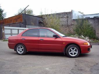 1997 Mitsubishi Lancer Photos